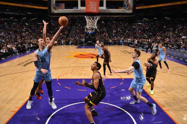 من مواجهة جريزليس أمام فينيكس صنز