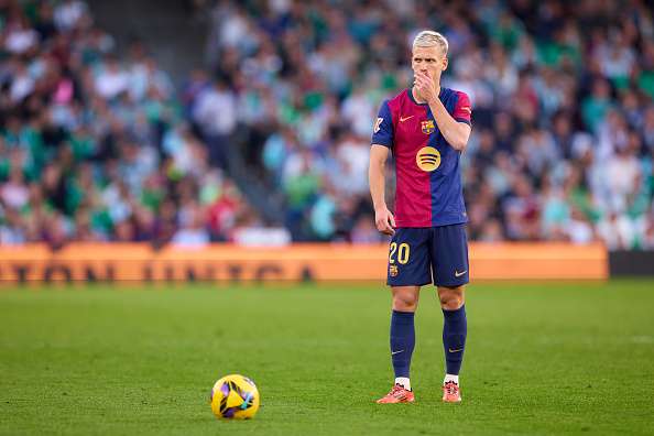 أولمو متأثرًا بإصابته