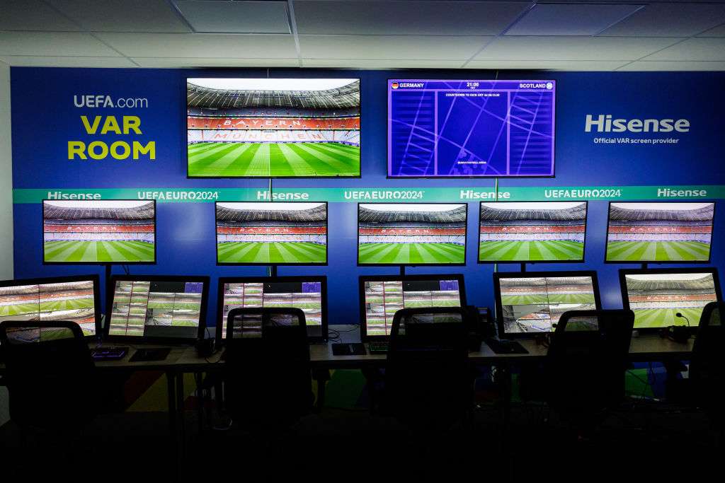 var room