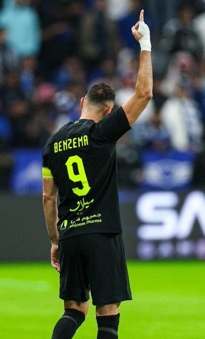 كريم بنزيما