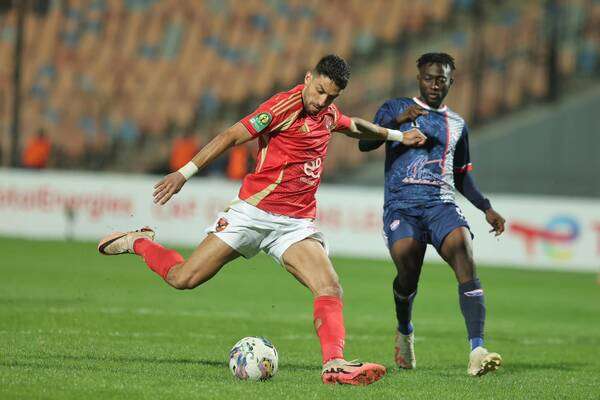 من لقاء الذهاب بين الفريقين