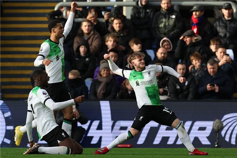 لاعبو ليفربول