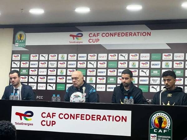 من المؤتمر الصحفي