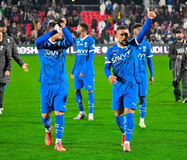 الهلال