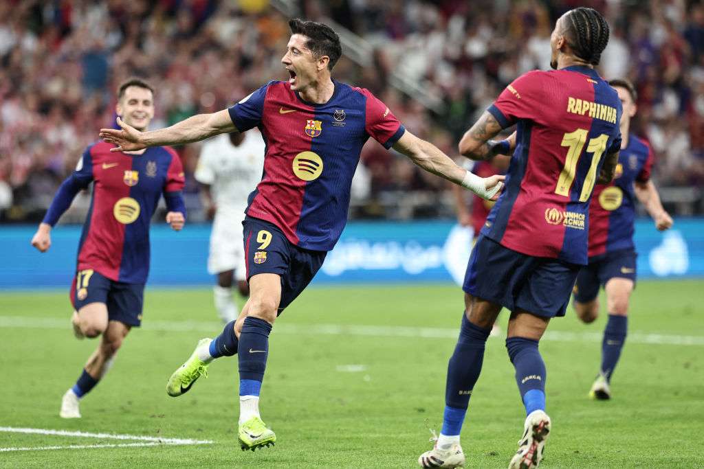 لاعبو برشلونة