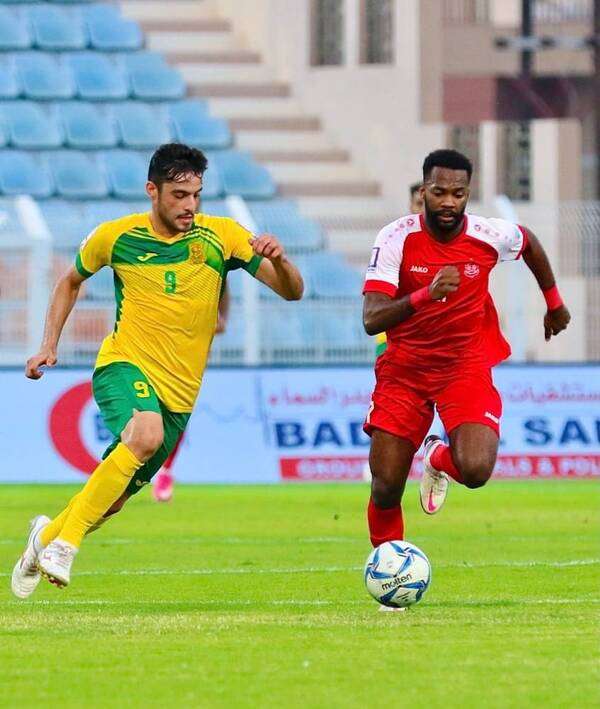 لقاء سابق بين الفريقين