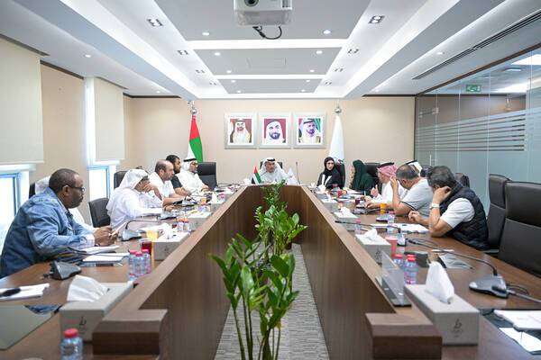 اجتماع مع الاتحادات الرياضية