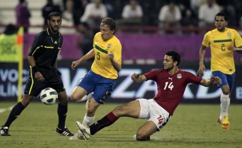 2011-11-14t180610z_01_qat25_rtridsp_3_soccer-friendly_reuters