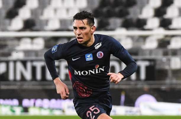 إلياس شوارف