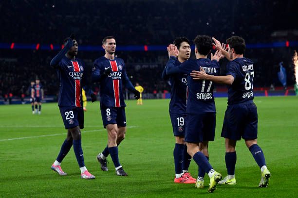 لاعبو باريس سان جيرمان