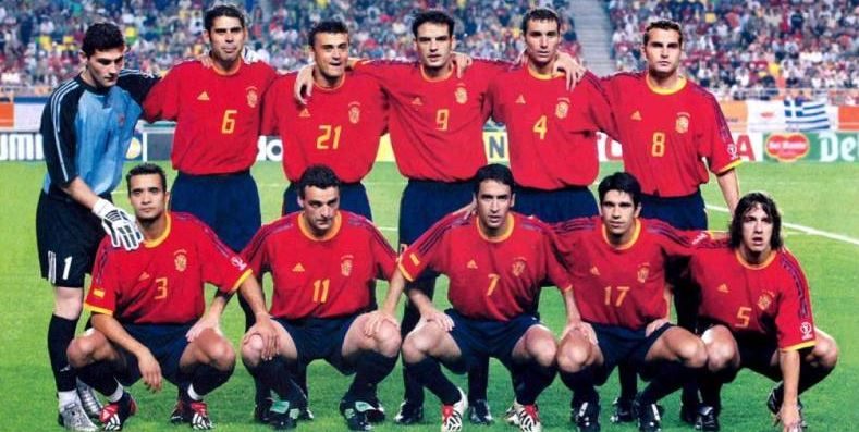 منتخب إسبانيا في 2002