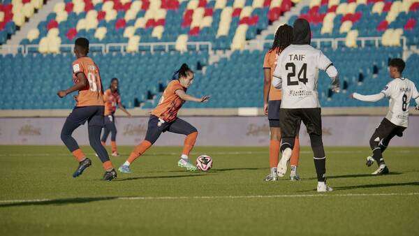 لقاء الأمل وشعلة الشرقية