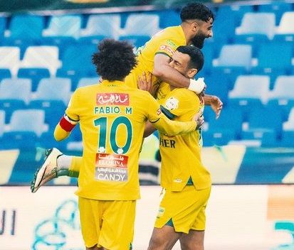 فرحة لاعبي الخليج