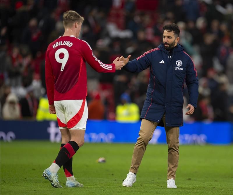 أموريم وهويلوند