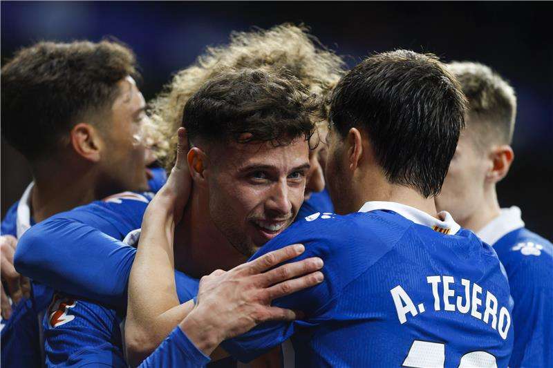 فرحة لاعبي إسبانيول