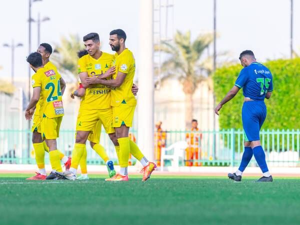 لاعبو الخليج