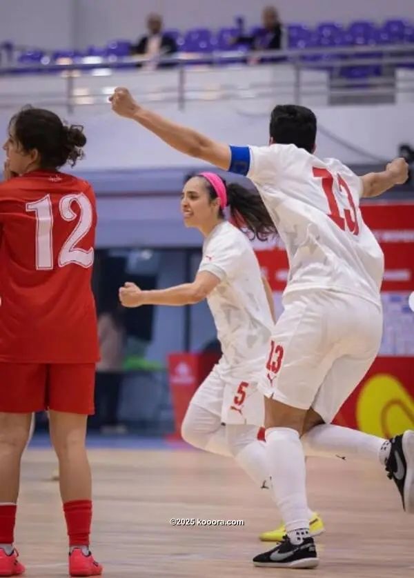 ?i=corr%2f552%2fkoo_552590