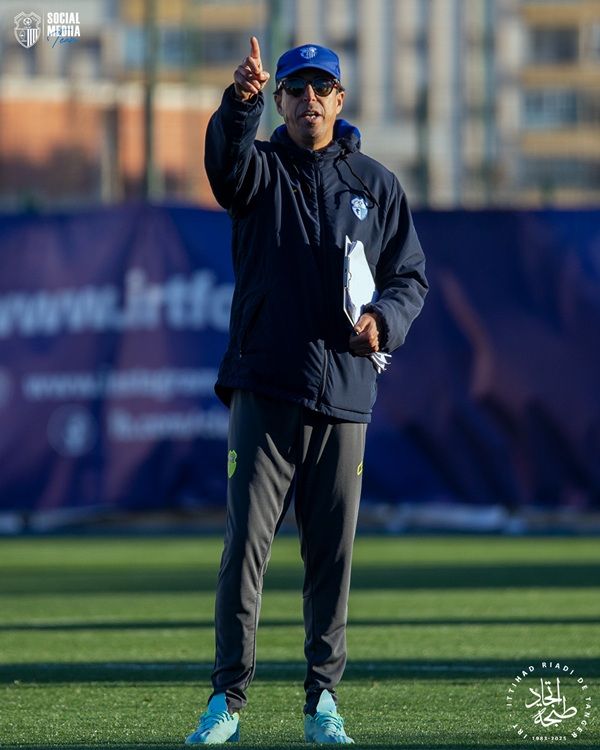 هلال الطير