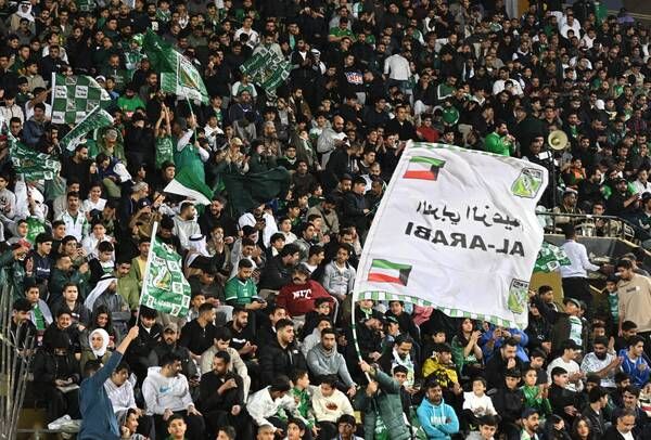 جانب من الحضور الجماهيري