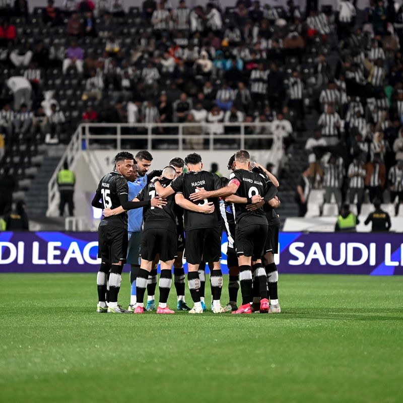 لاعبو الشباب