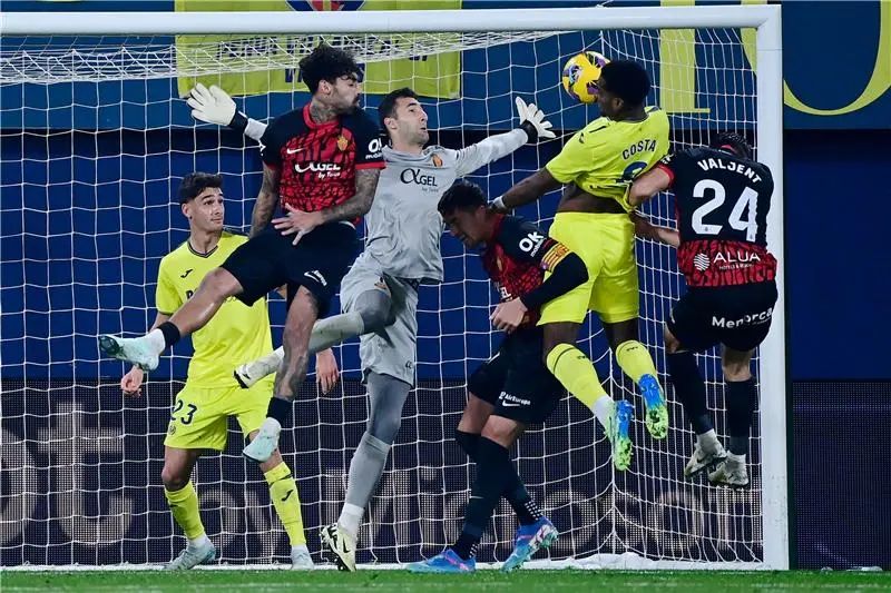 ?i=albums%2fmatches%2f2991394%2f20250120-afp_36ux3bl_afp