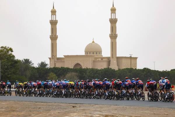 من طواف الإمارات