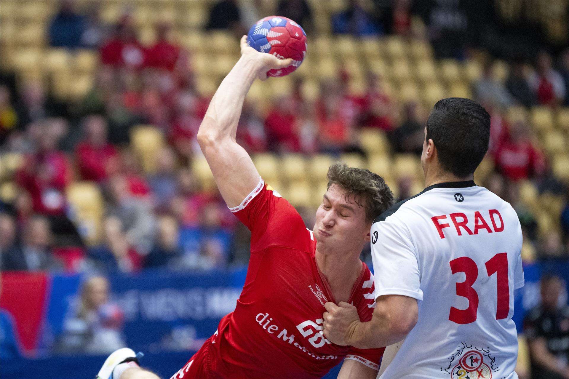 من مباراة تونس أمام سويسرا