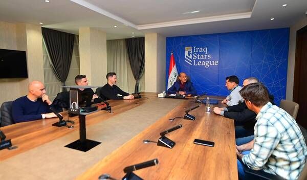 من الاجتماع