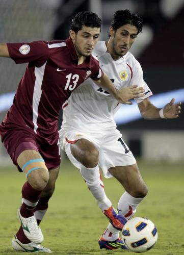 من مباراة قطر والبحرين