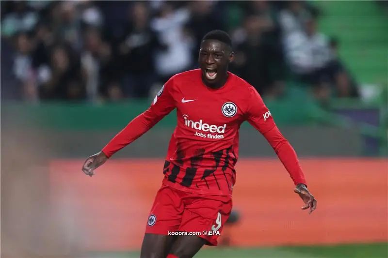 ?i=epa%2fsoccer%2f2022-11%2f2022-11-01%2f2022-11-01-10280213_epa