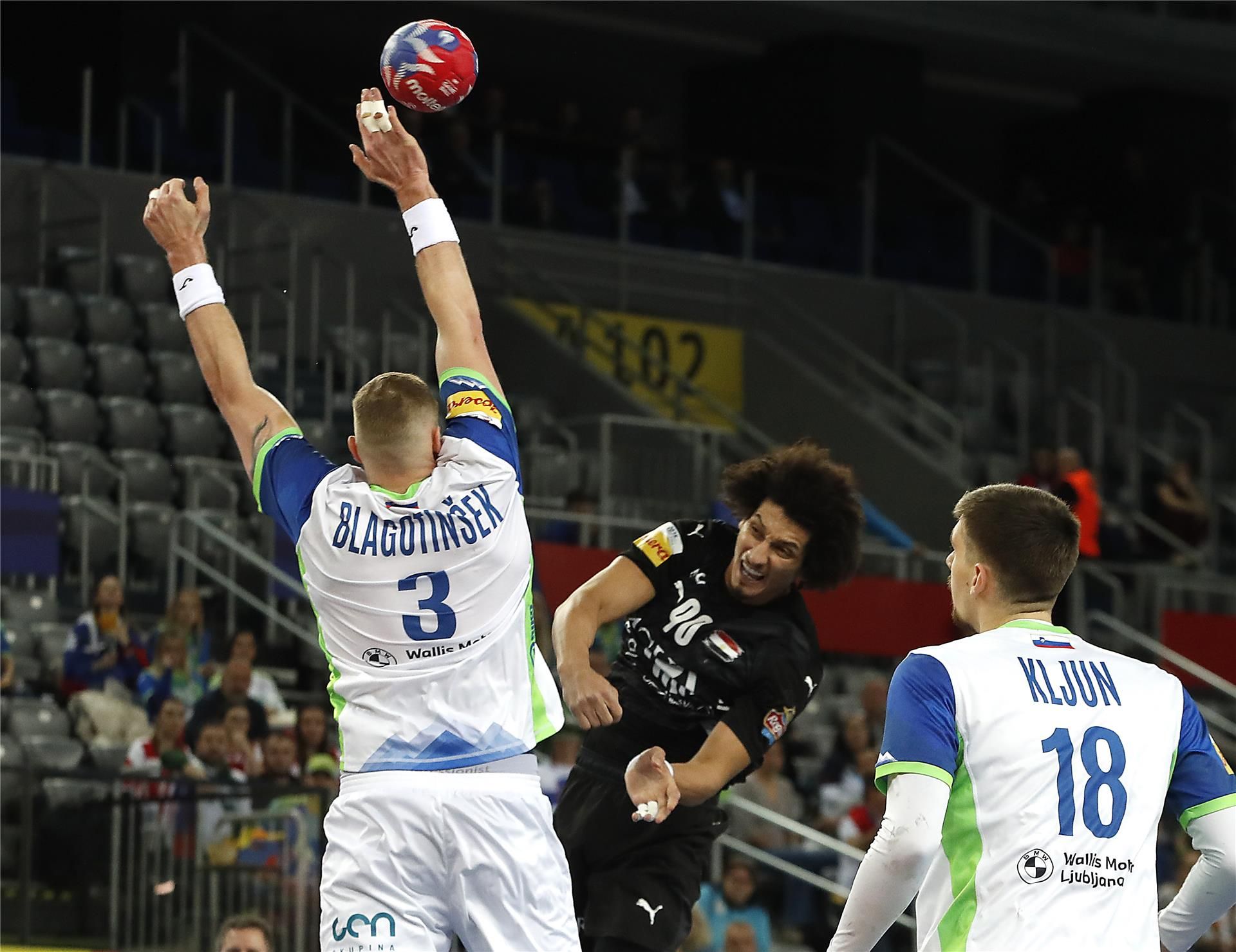 من المباراة