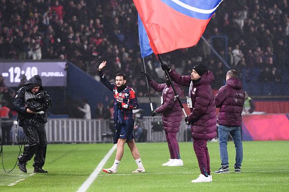 Khvicha%20Kvaratskhelia5