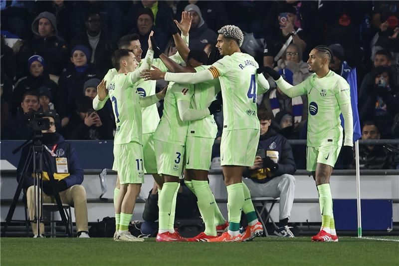 لاعبو برشلونة