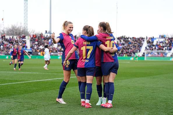 لاعبات برشلونة