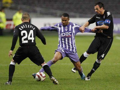 2009-12-03-00000101953802