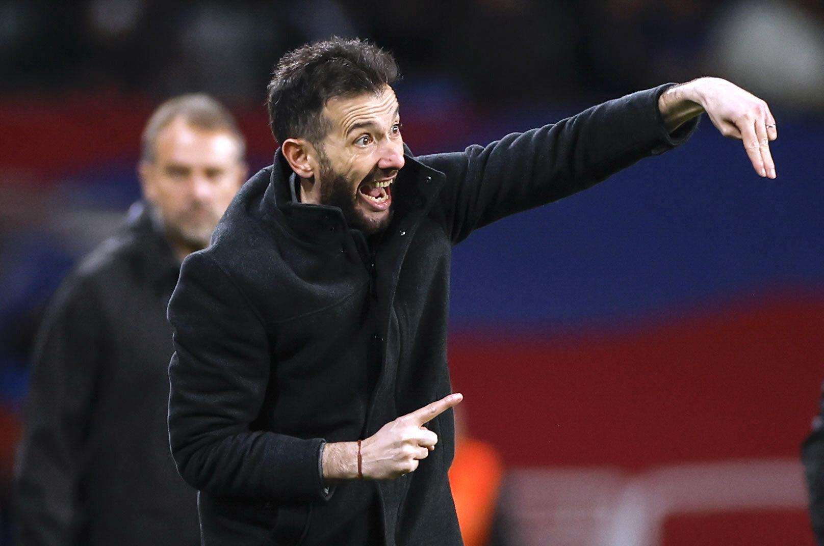 كارلوس كوربيران