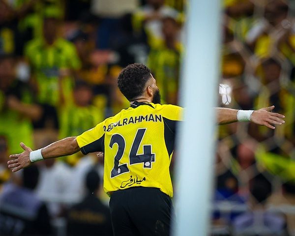 عبد الرحمن العبود