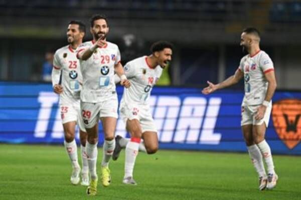 فرحة لاعبي الكويت