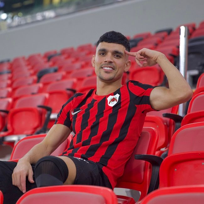 أشرف بن شرقي