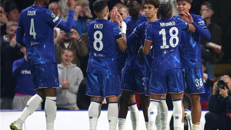 لاعبو تشيلسي