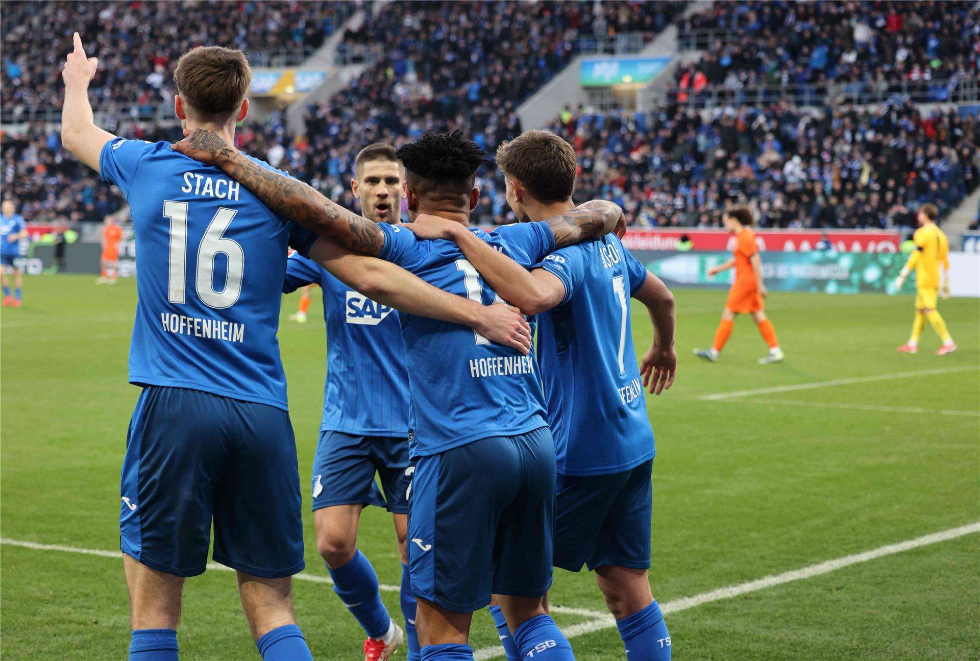 لاعبو هوفنهايم