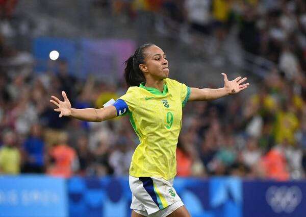 أدريانا سيلفا