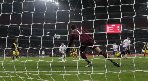 2011-11-15t210226z_01_wem08_rtridsp_3_soccer-friendly_reuters