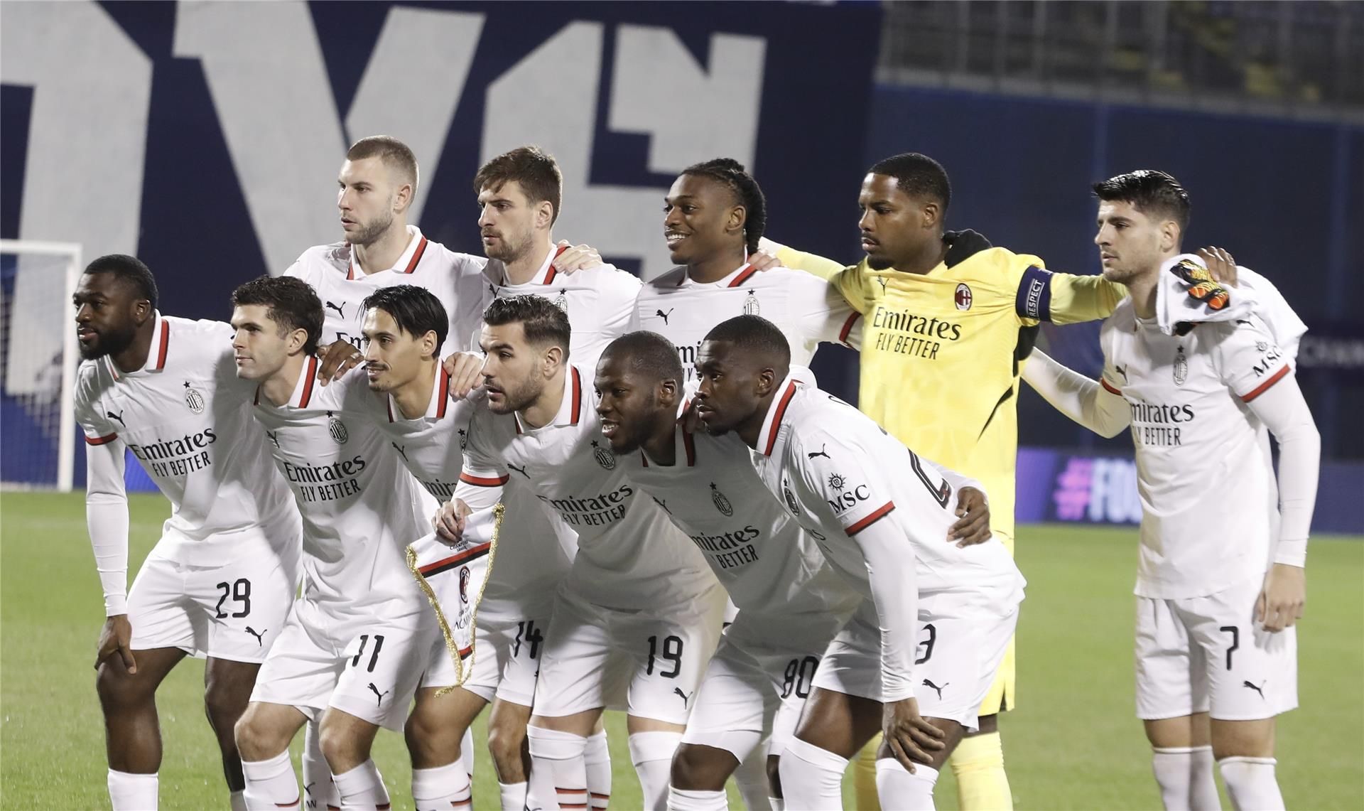 لاعبو ميلان