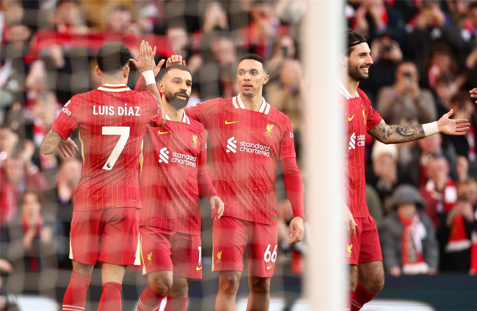 لاعبو ليفربول