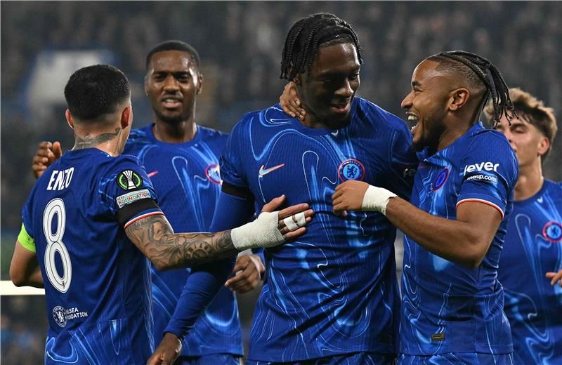 لاعبو تشيلسي