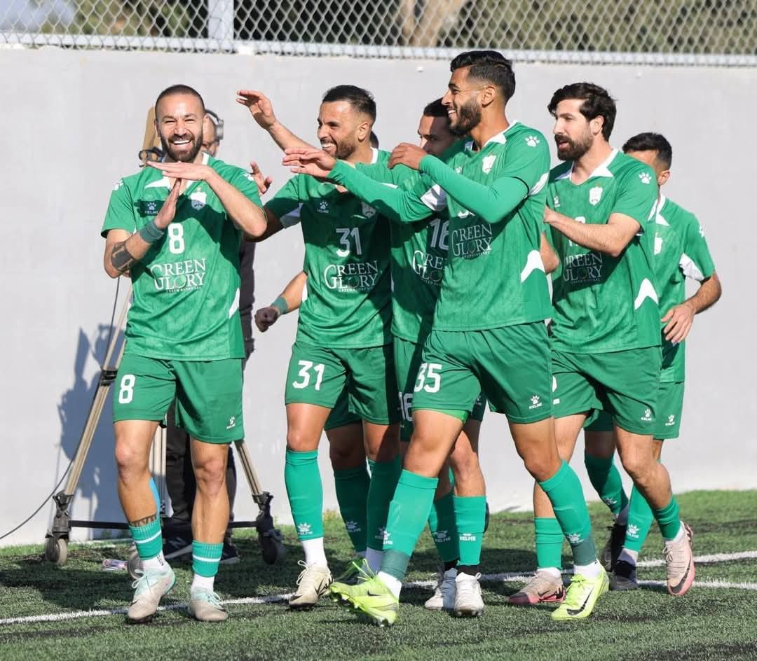 فرحة لاعبي الأنصار