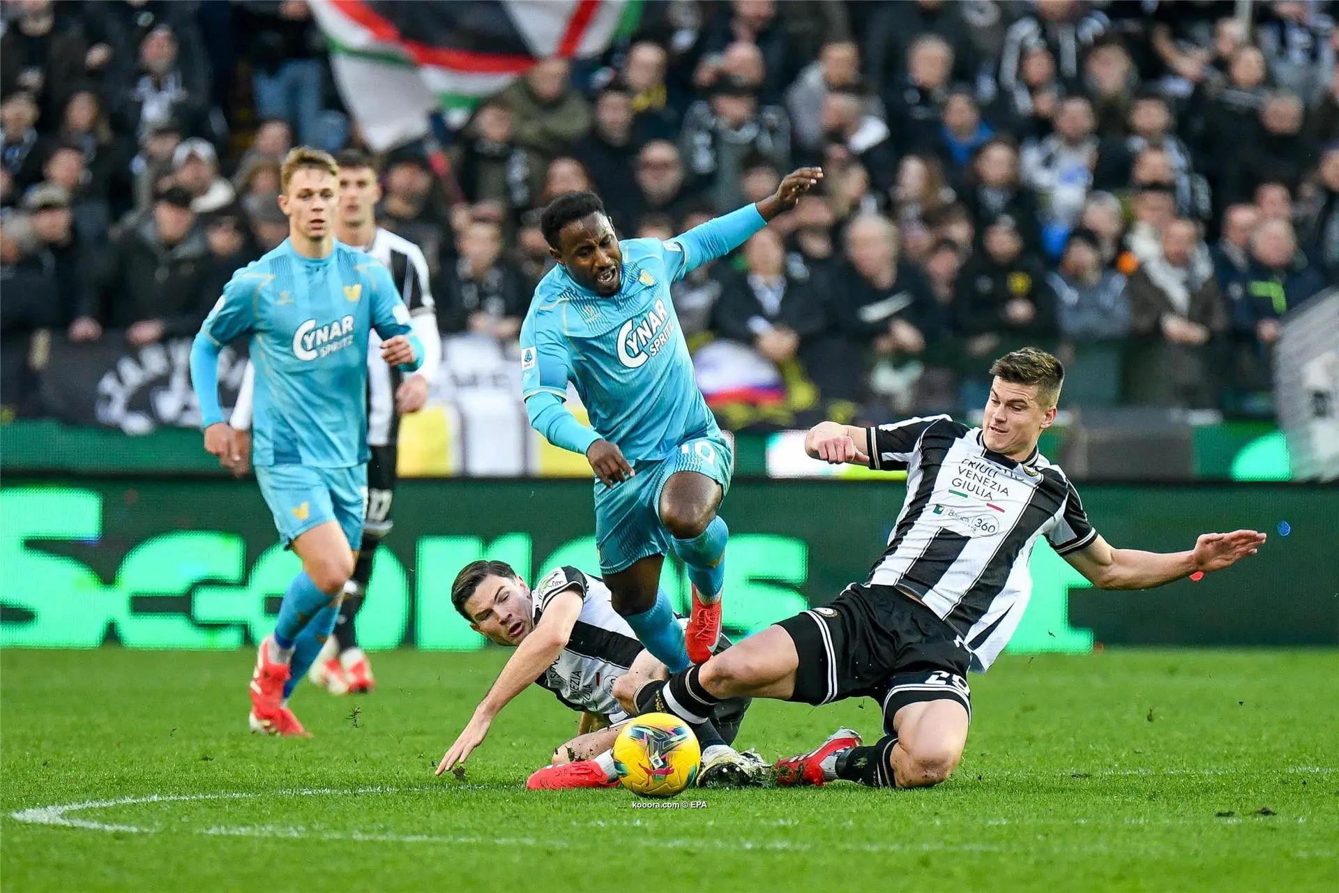 ?i=epa%2fsoccer%2f2025-02%2f2025-02-01%2f2025-02-01-11868501_epa