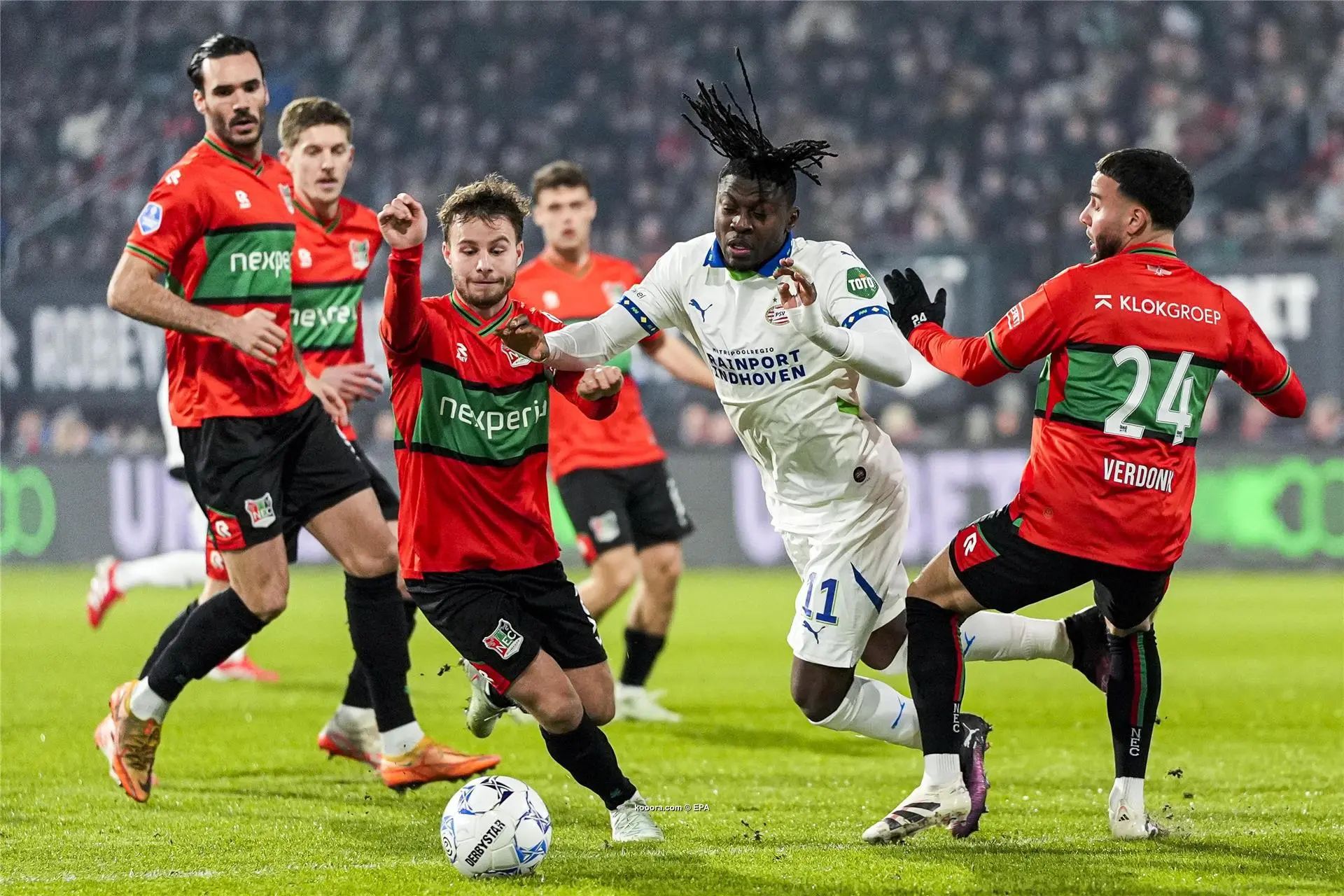 ?i=epa%2fsoccer%2f2025-02%2f2025-02-01%2f2025-02-01-11869252_epa