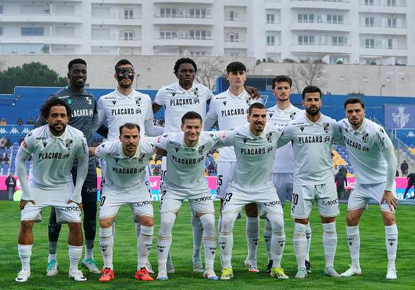 لاعبو فيتوريا جيمارايش